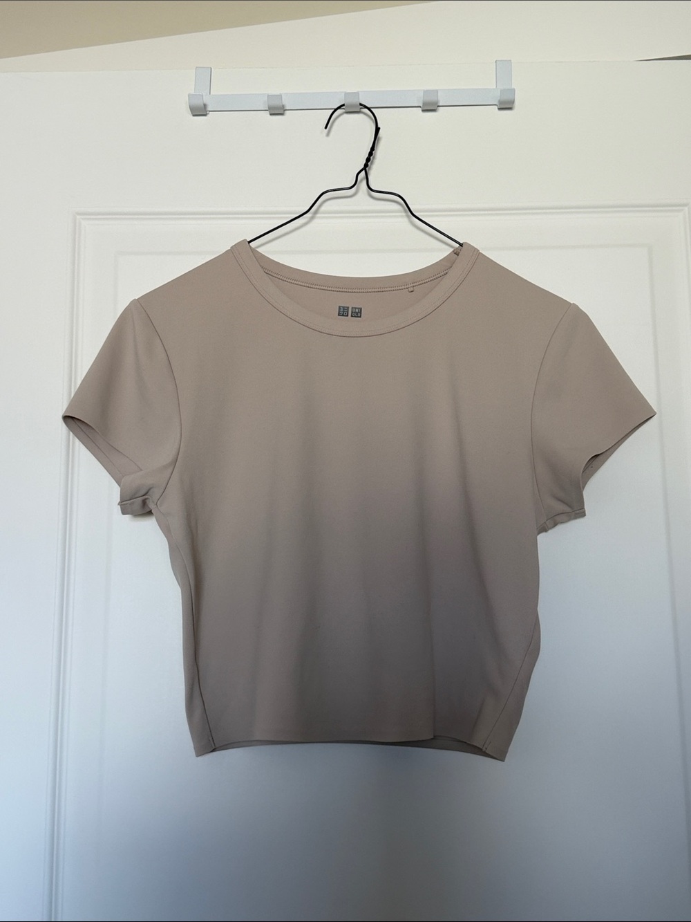 Uniqlo Short Sleeve Crewneck Top - Taupe